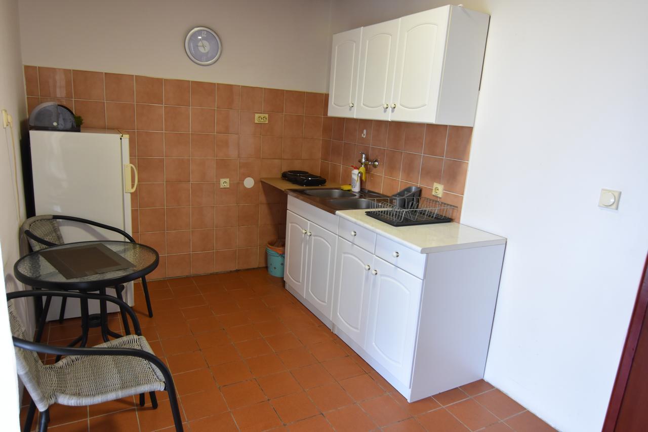 Vuko I Magdalena Midzor Apartment Petrovac Екстериор снимка
